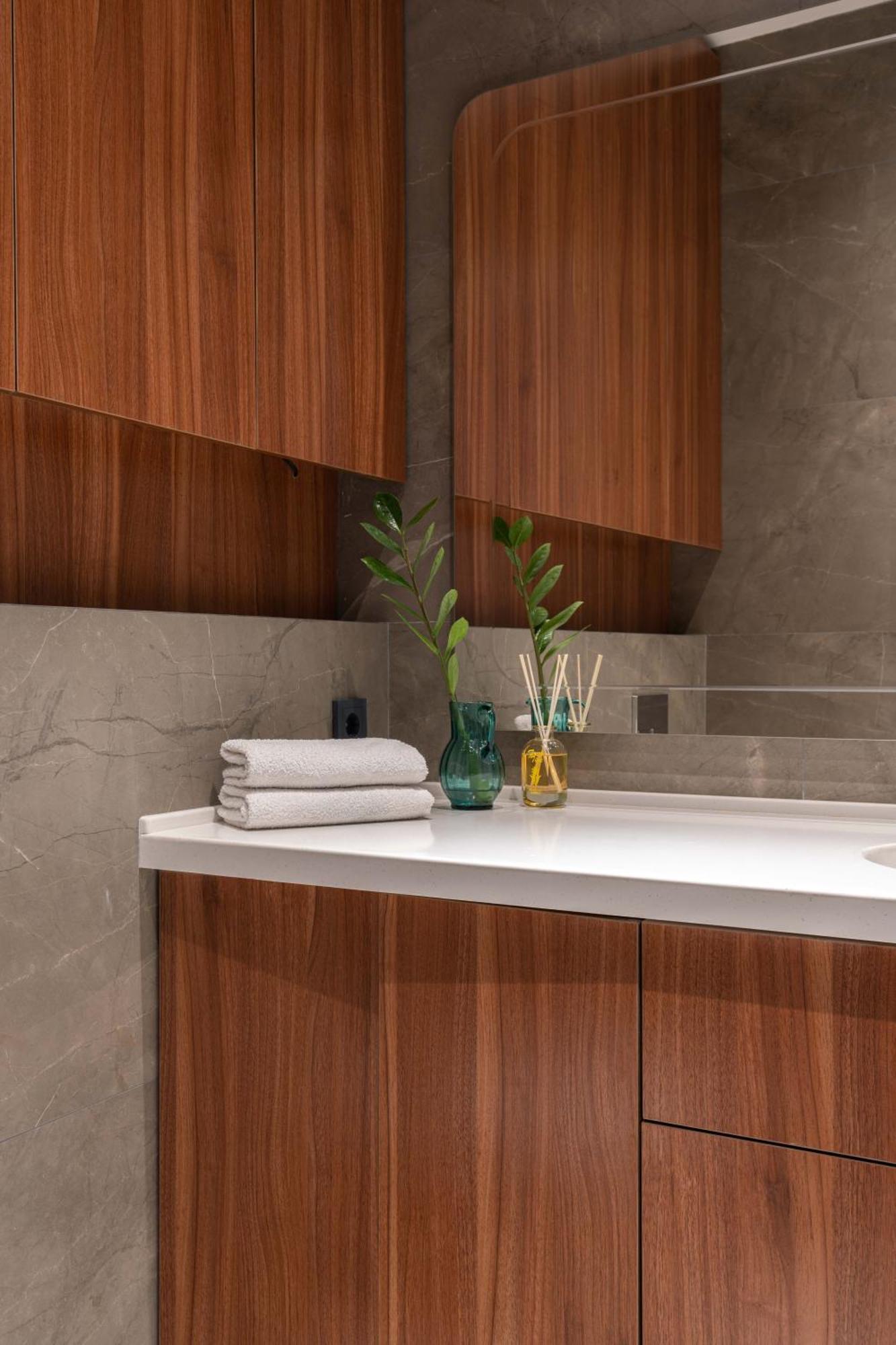 Oybek Nrg 48 I Stylish & Modern Apartment Tashkent Bagian luar foto