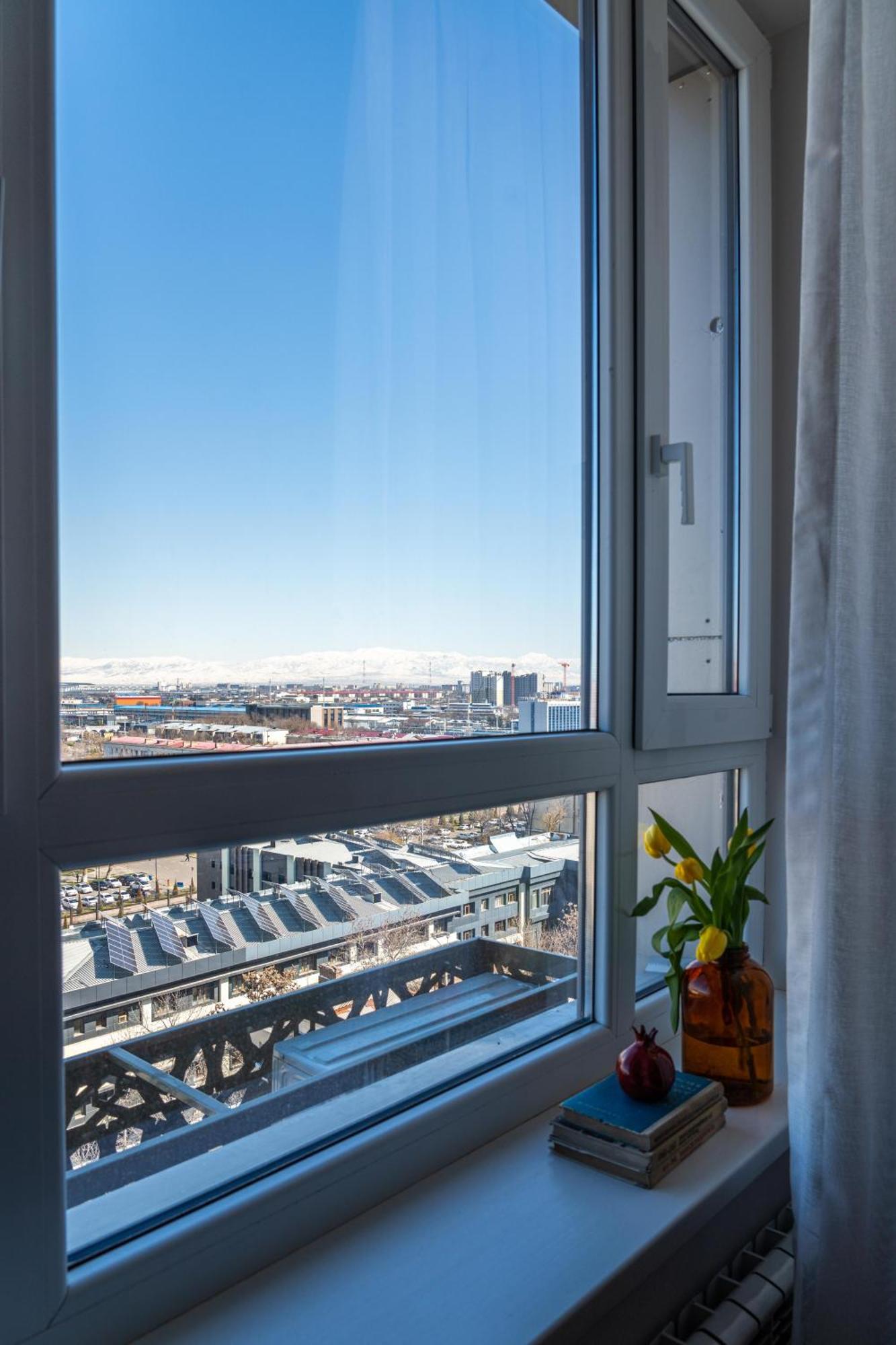 Oybek Nrg 48 I Stylish & Modern Apartment Tashkent Bagian luar foto